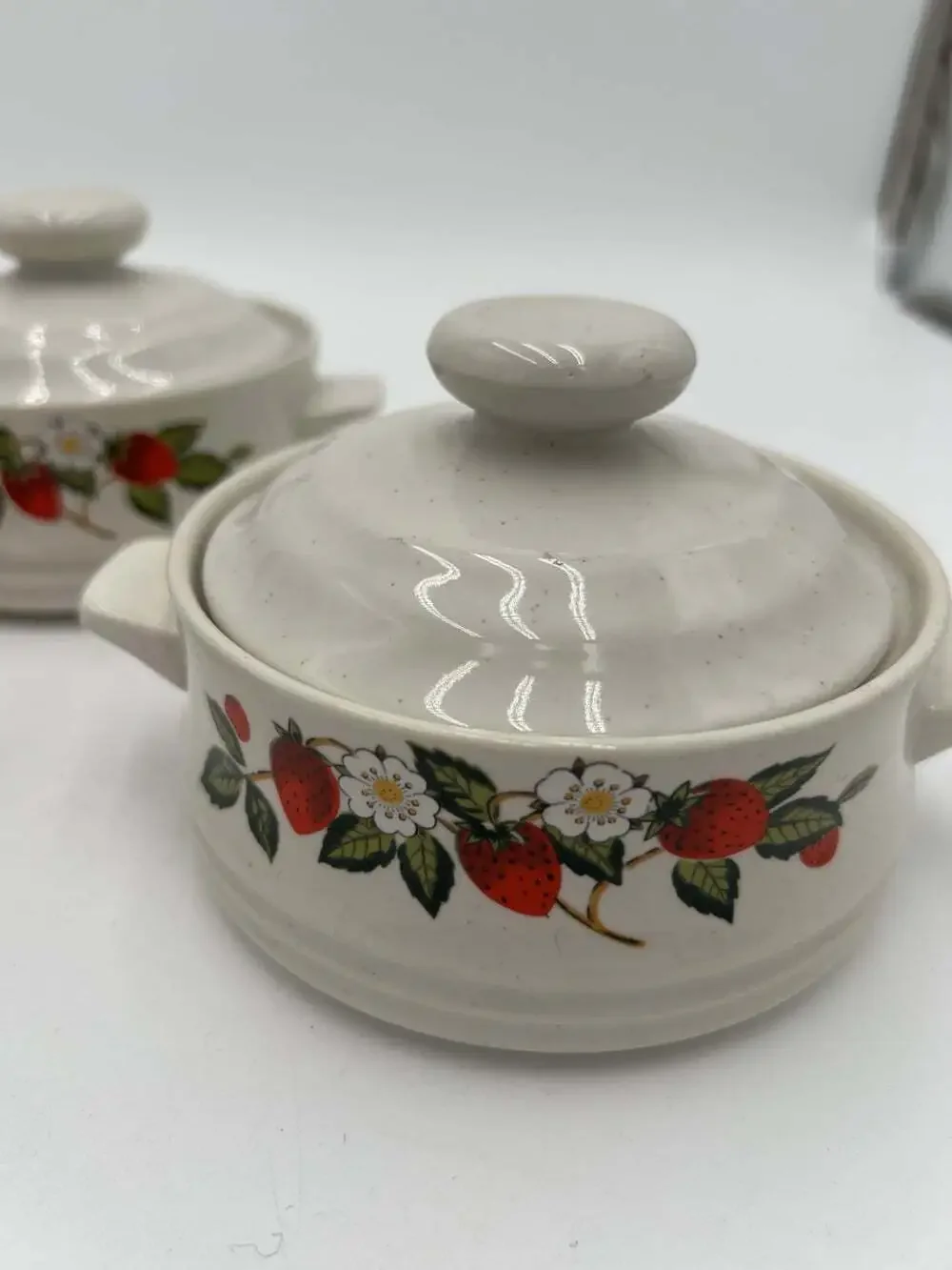 Vintage Sheffield Strawberries n Cream Stoneware Mini Casseroles Lids Set of 3